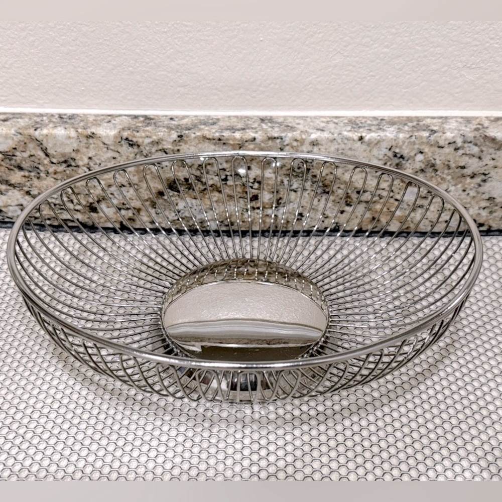Vintage, Stylish Regal Silver- Oval Shape Wired Silver Plated Bread/Fruit Basket
